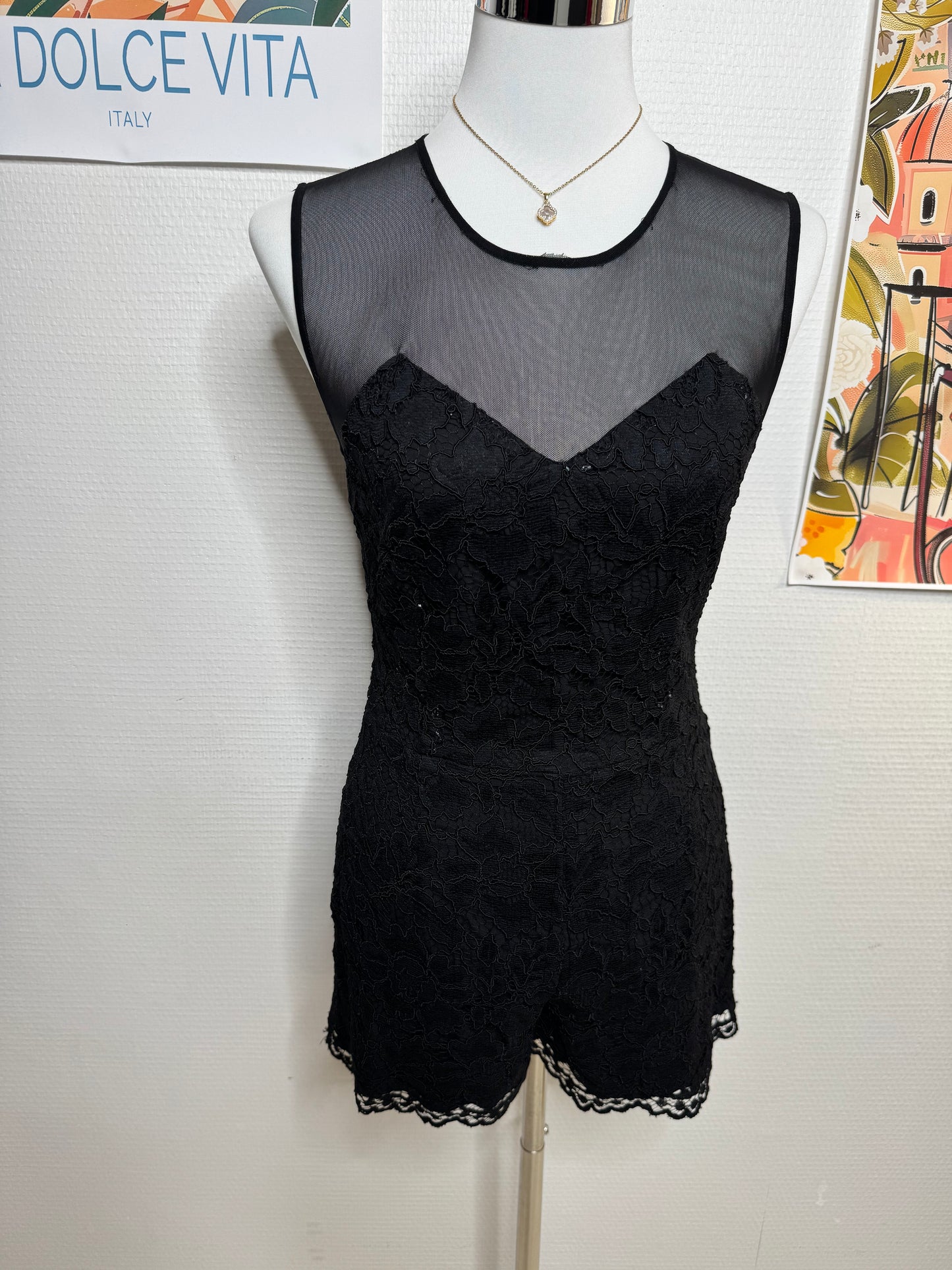 Combishort Sandro taille 36 dentelle