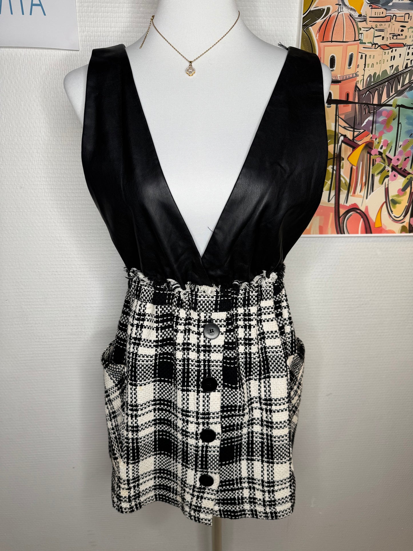 Robe Zara taille 38 tweed similicuir