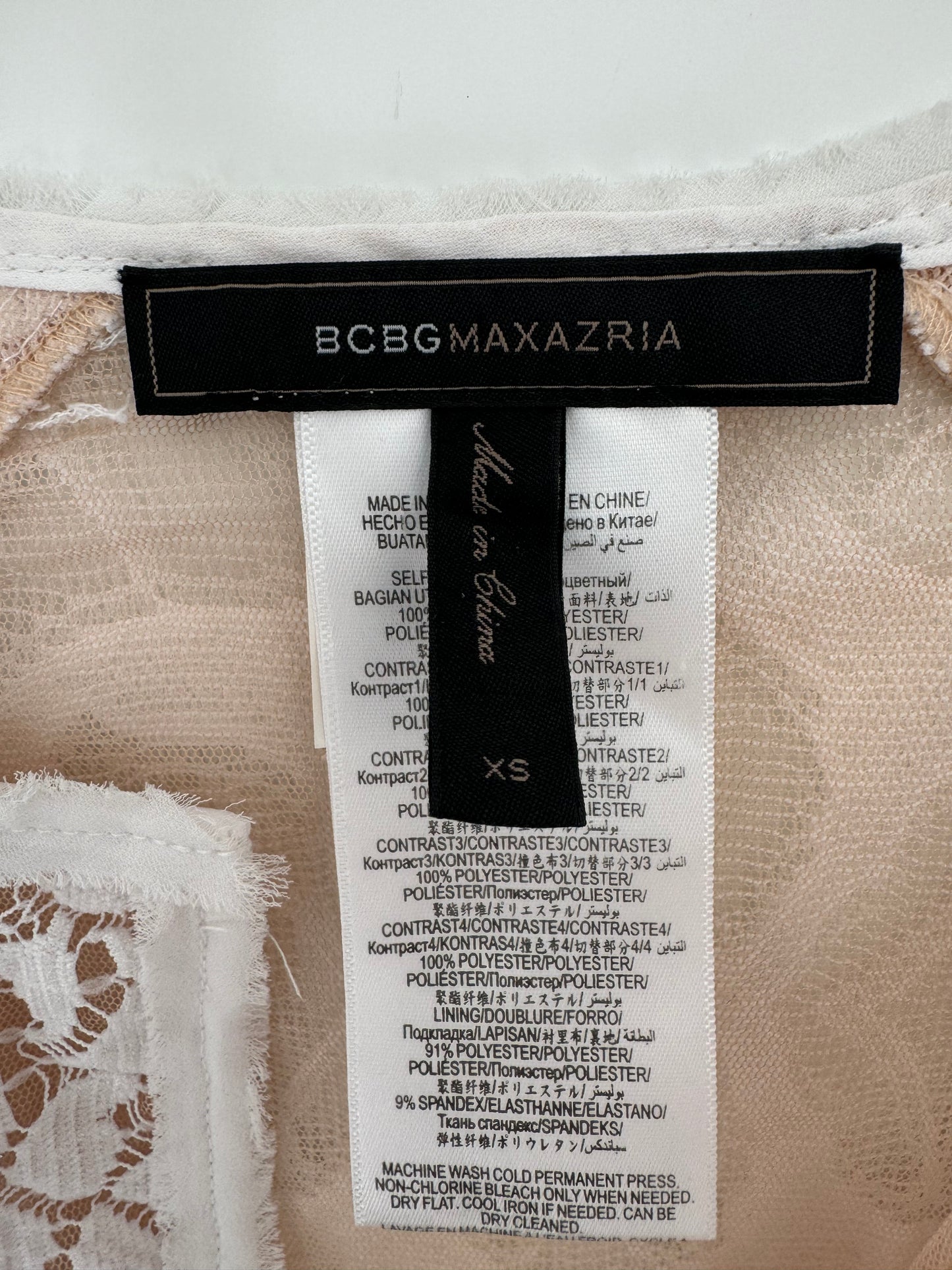 Robe BCBGMAXAZARIA taille 34