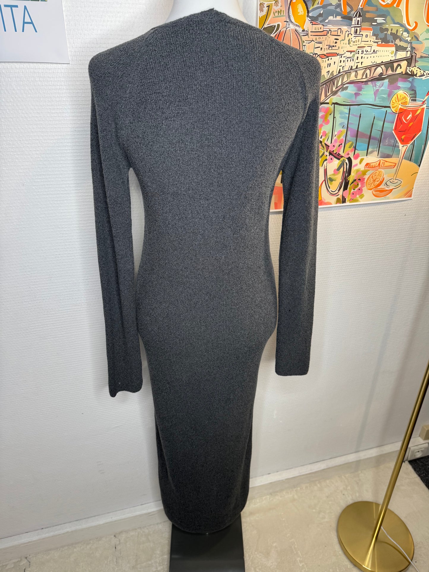 Robe pull Zara taille 40