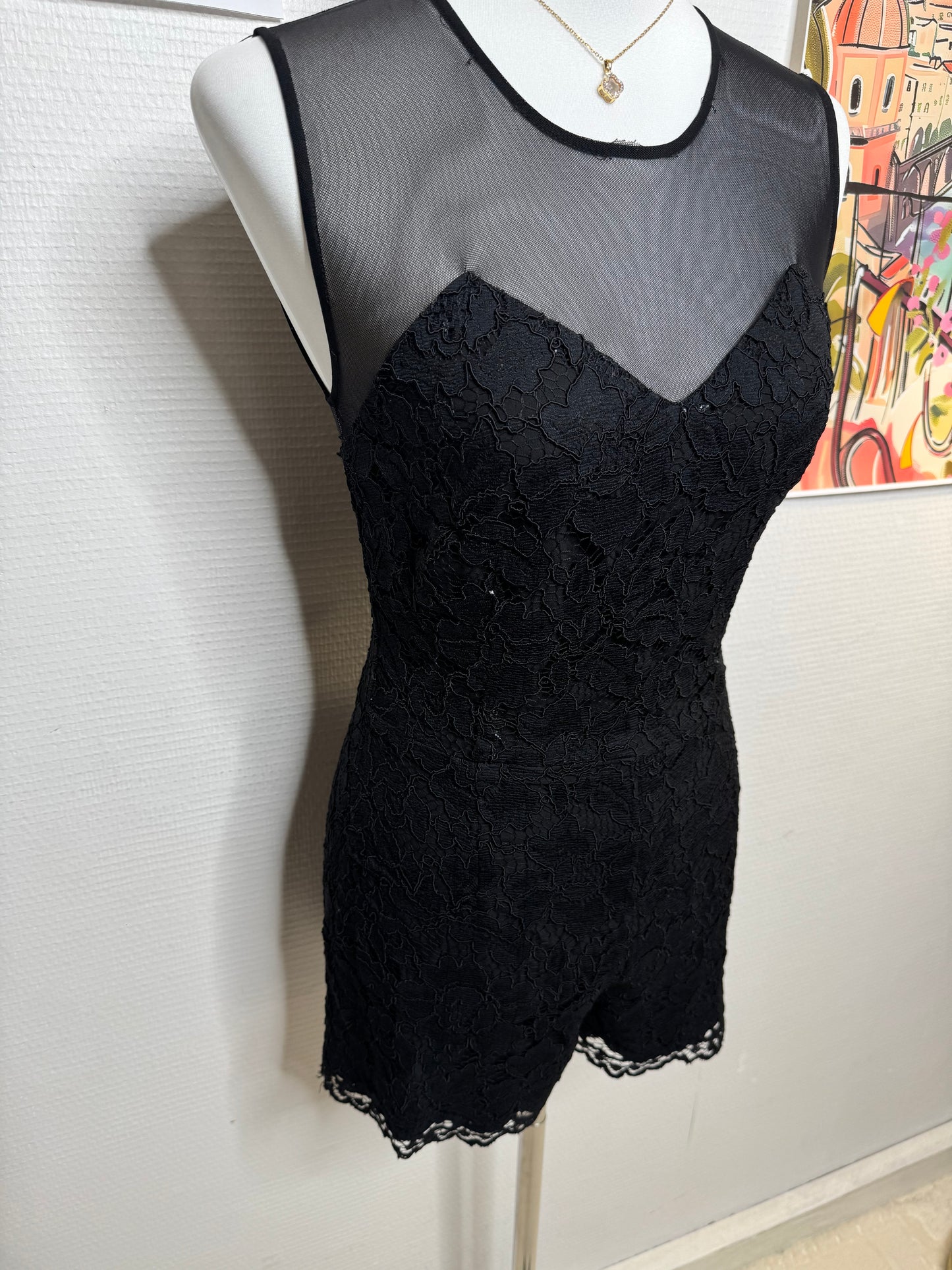 Combishort Sandro taille 36 dentelle