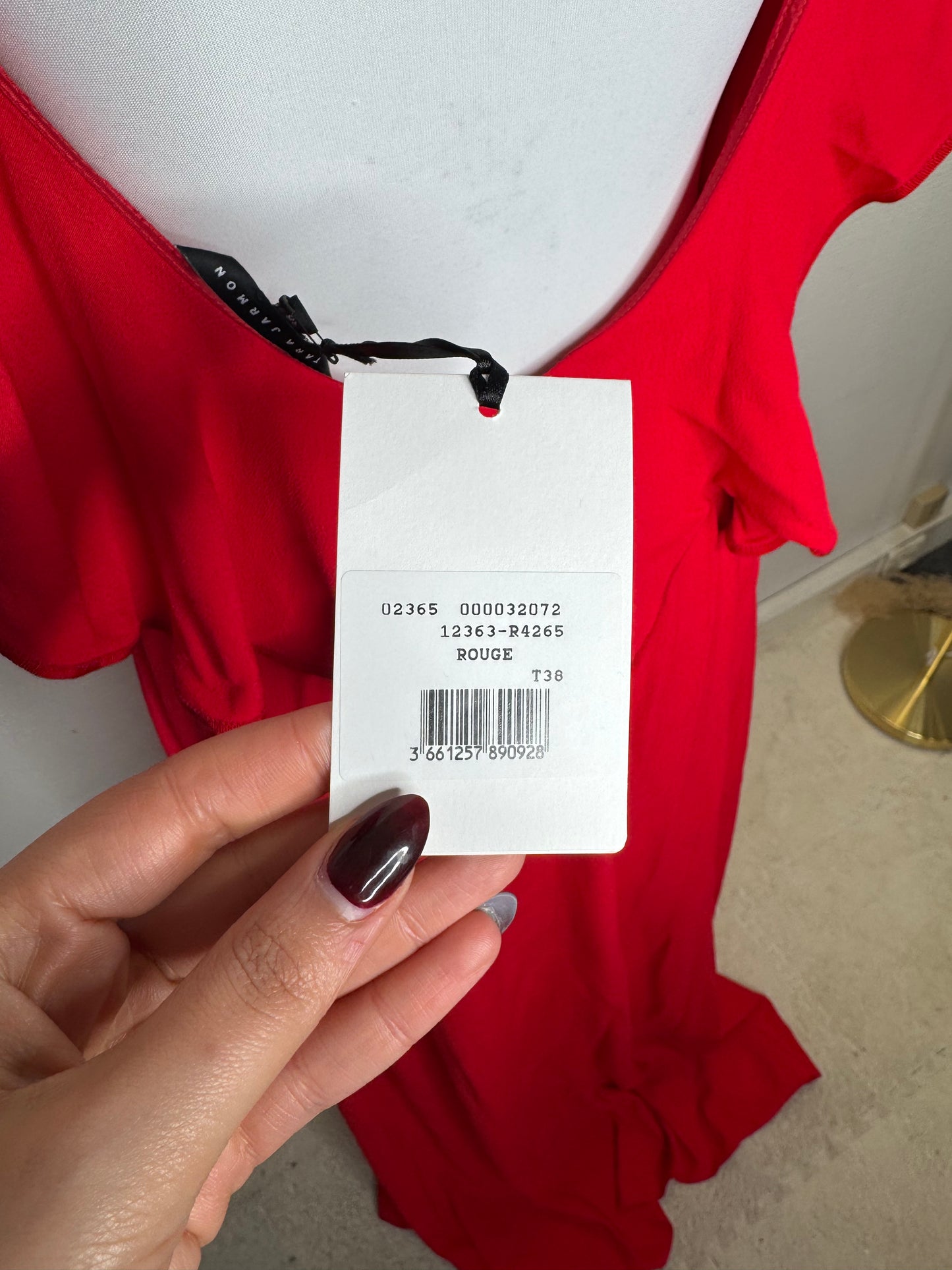 Robe rouge Tara Jarmon taille 38