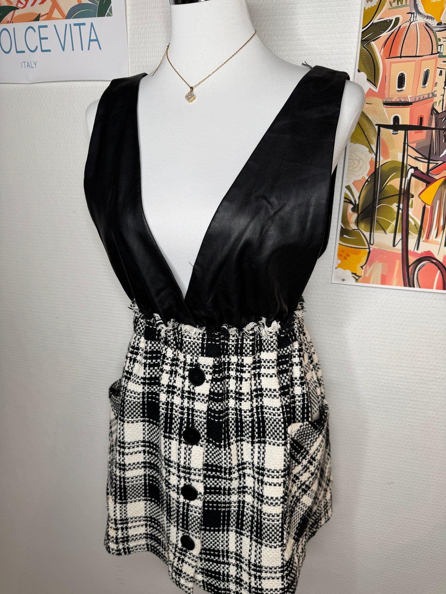 Robe Zara taille 38 tweed similicuir