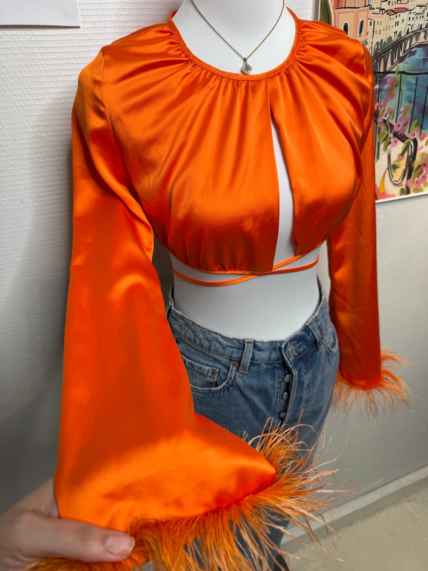 Top Bershka orange taille 34
